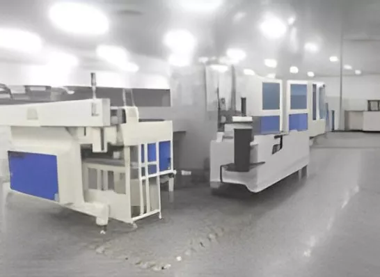 Automatic cutting machine